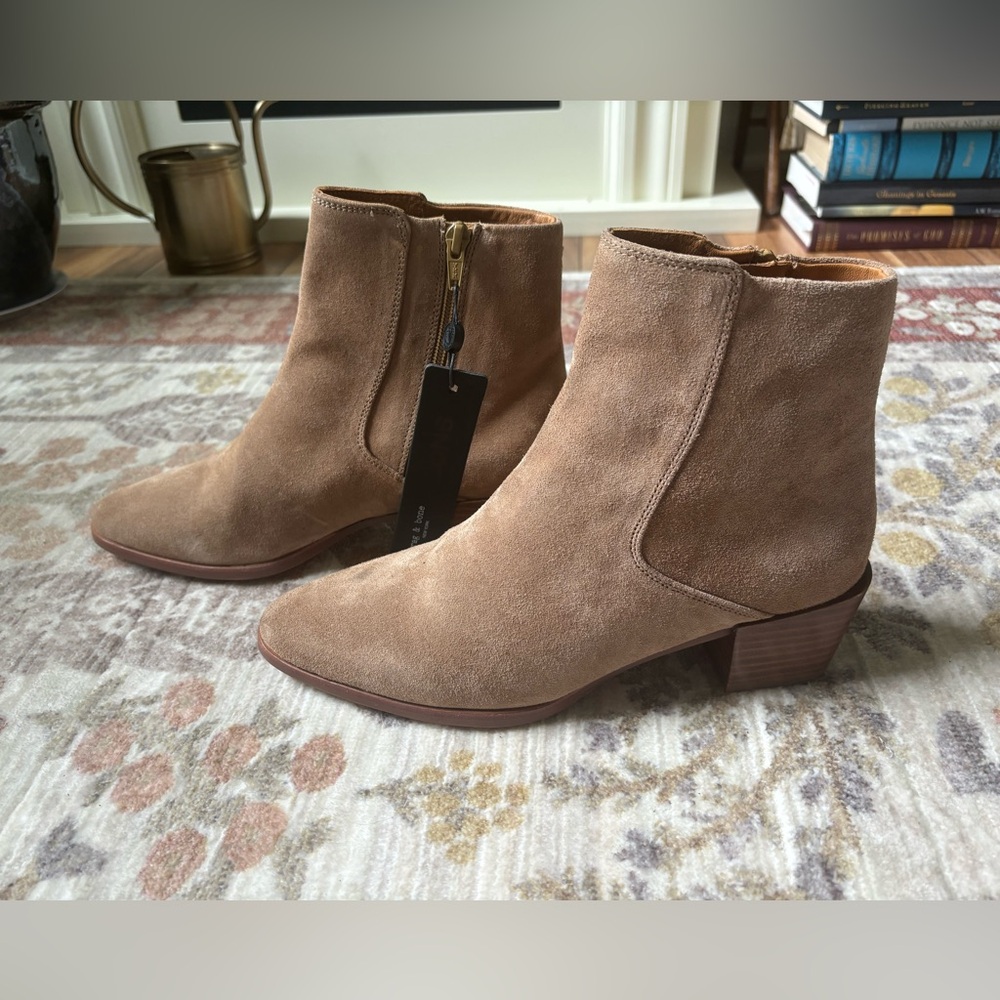 NWT Rag and Bone Rover Zip Bootie size 39.5 Original price $395